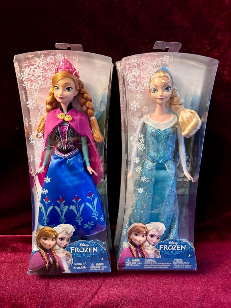 正版 Disney Frozen 魔雪奇緣 Elsa & Anna 硬膠Barbie 公仔, 興趣及遊戲, 玩具 & 遊戲類 - Carousell