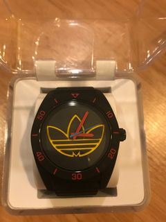 (Category: ) located in . Submitted by multi_store333 (Listing ID 1298732173, Image 1). Description: .