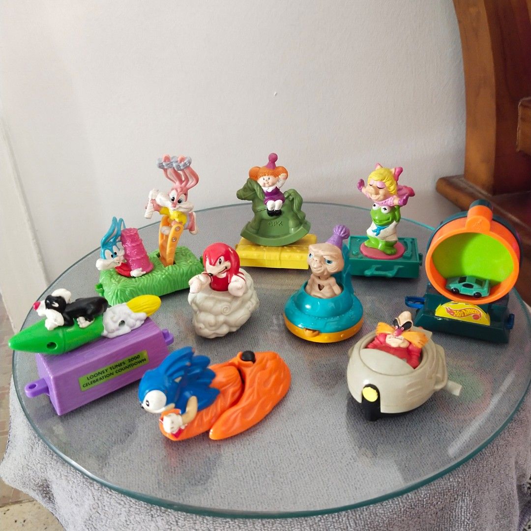 6 toys shop