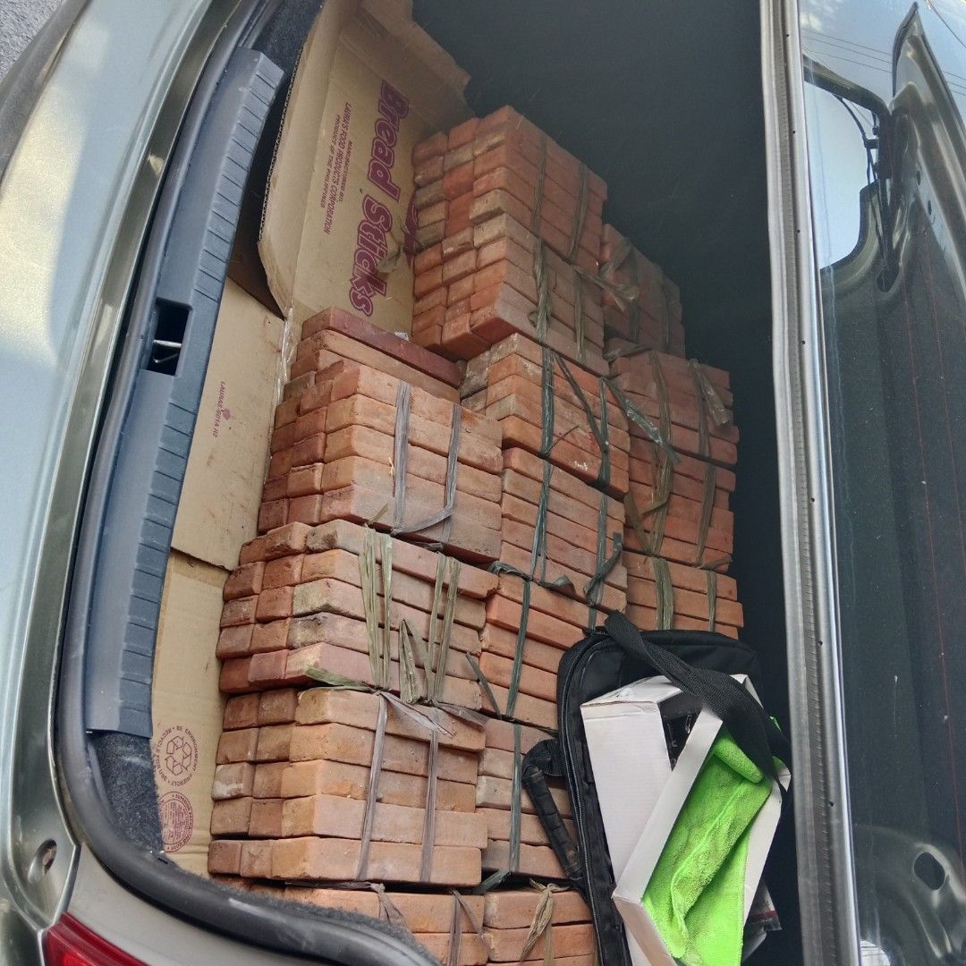 ANTIQUE VIGAN BRICKS (Category: Construction & Building Materials) located in San Mateo. Submitted by dessertmineenterprises1702 (Listing ID 1298631277, Image 1). Description: .