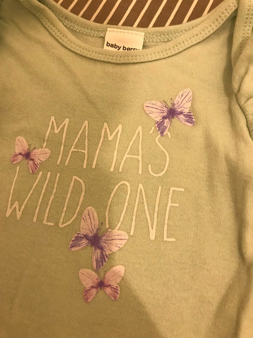 Baby berry (0-3 months old) (Category: Babies & Kids Fashion) located in Las Pinas. Submitted by bentamoko (Listing ID 1298668160, Image 2). Description: Used with care. Flaws, if any, are barely noticeable..