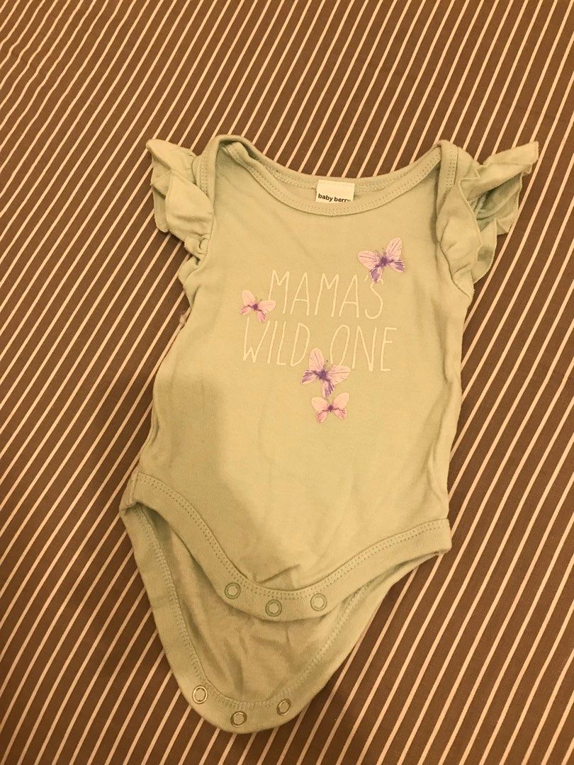 Baby berry (0-3 months old) (Category: Babies & Kids Fashion) located in Las Pinas. Submitted by bentamoko (Listing ID 1298668160, Image 1). Description: Used with care. Flaws, if any, are barely noticeable..