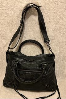 （分類：）位於 。 由 j_kwok 提交（商品編號 1298727529，圖片 1）。簡介： 。