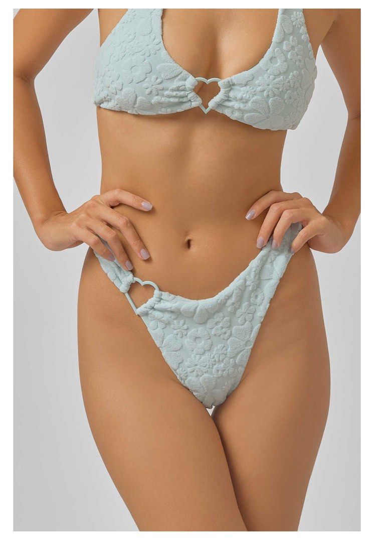 Blackbough Thea Set in Sugar Jacquard (Category: Bikinis & Swimsuits) located in Pasay City. Submitted by limbies (Listing ID 1298643222, Image 1). Description: Used once Size is Small 2.3k+ on website!.