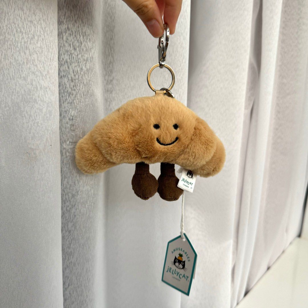 Amuseable Croissant Bag Charm Keychain , Toys & Collectibles, Fan