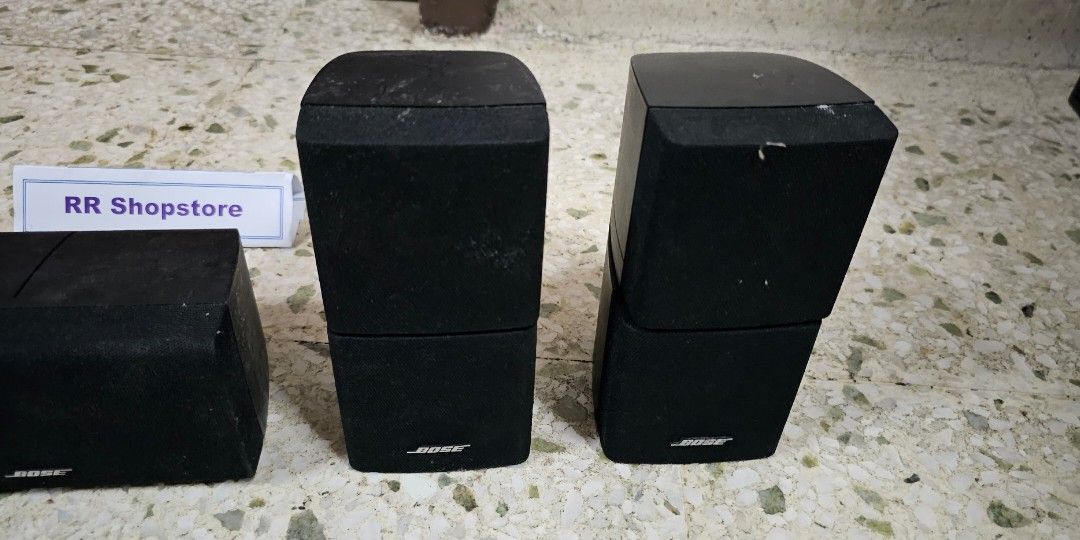 Bose Double Cube speaker (Category: Soundbars, Speakers & Amplifiers) located in San Miguel. Submitted by rrshopstore (Listing ID 1298675928, Image 3). Description: 1 set 5pcs Original Bose Speaker.