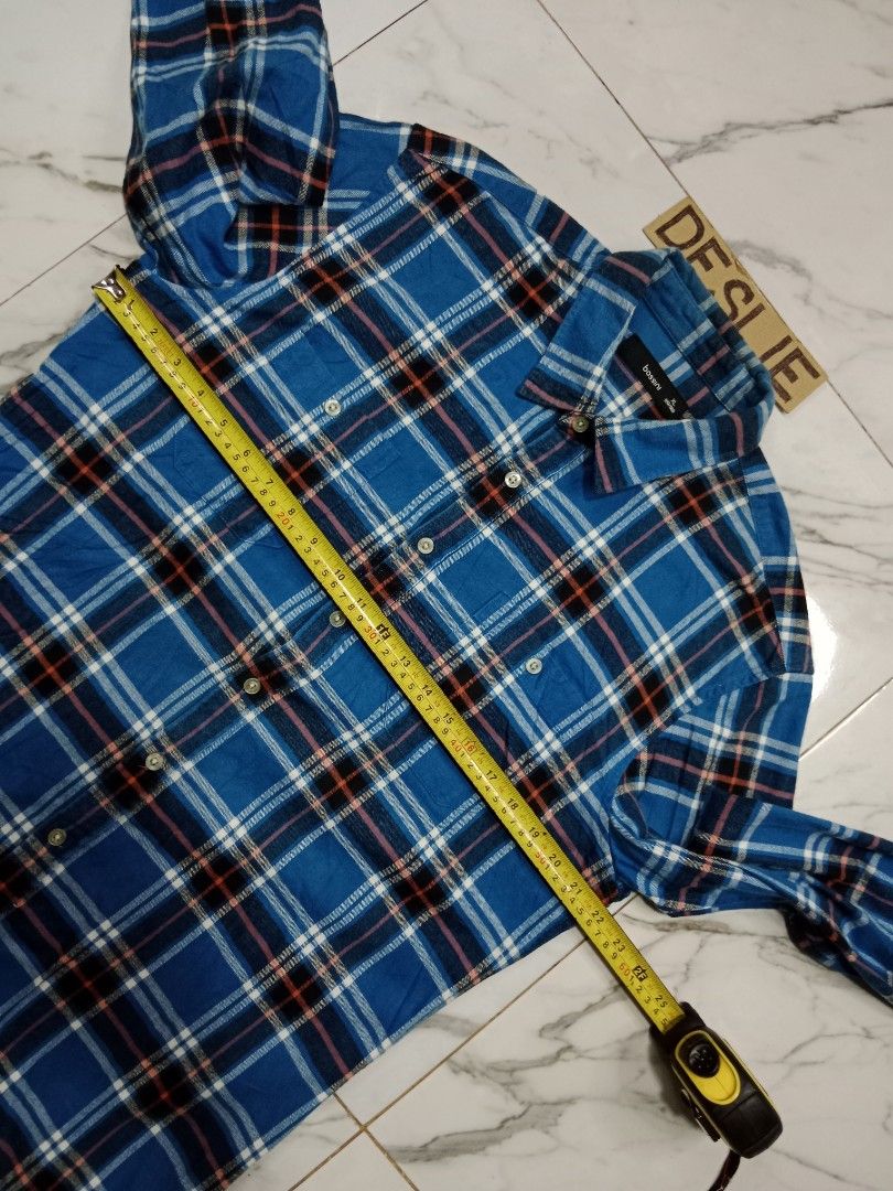 BOSSINI flannel (Category: Sets & Coordinates) located in Lianga. Submitted by deslie_outfitters (Listing ID 1298715348, Image 3). Description: XL on tag good as new.
