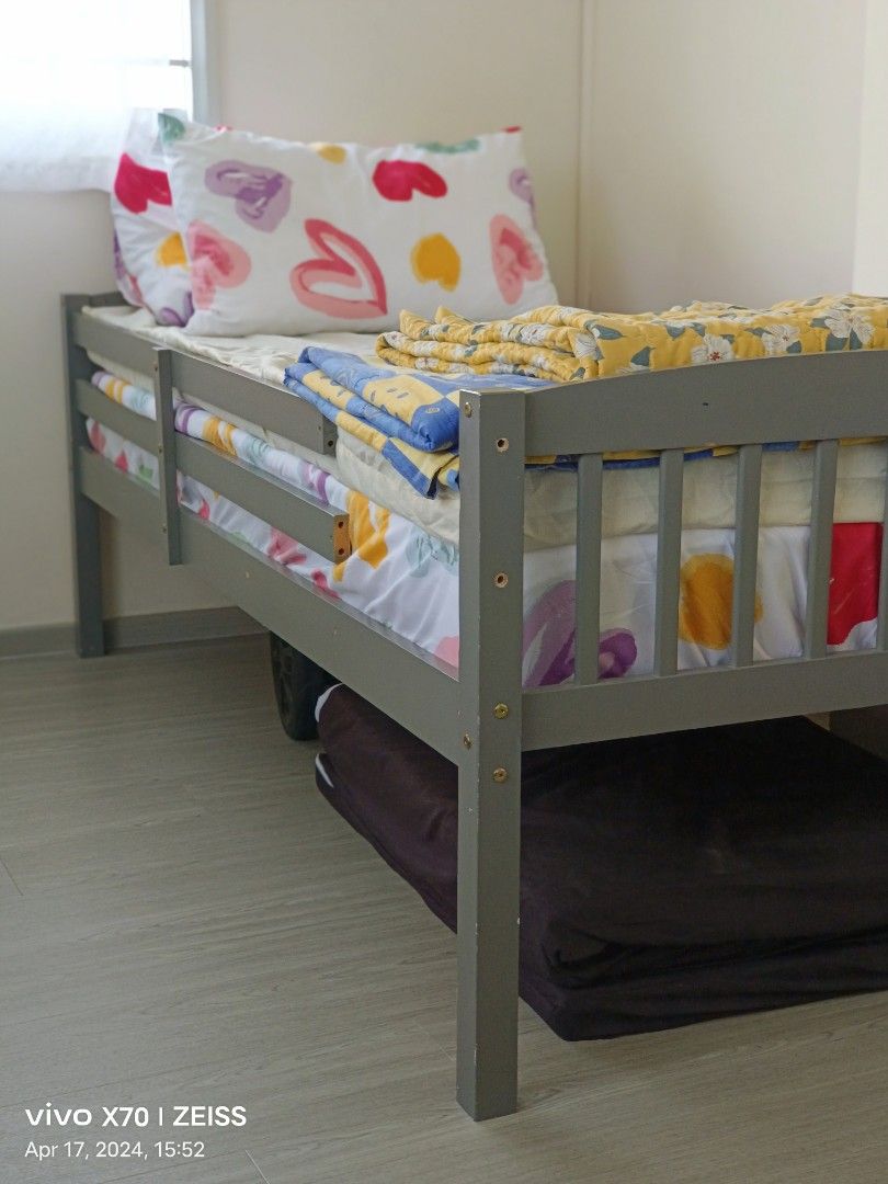 Bunk Bed (Category: Bedding & Towels) located in Singapore. Submitted by mivida_loca (Listing ID 1298694628, Image 2). Description: Kids bunk bed can convert to 2 single bed. Very lightly use because kids dont like it. Selling together with its mattress . Not for fussy buyer . Bought at rejected shop for $400+. Urgent to clear..