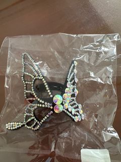 (Category: ) located in . Submitted by yceelecinreb (Listing ID 1298704554, Image 1). Description: .