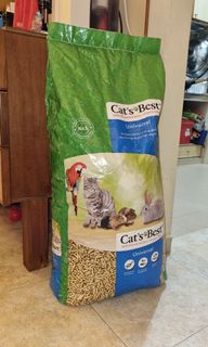 (Category: ) located in . Submitted by cattomato (Listing ID 1298733757, Image 1). Description: .