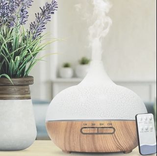 Color changing diffuser with remote