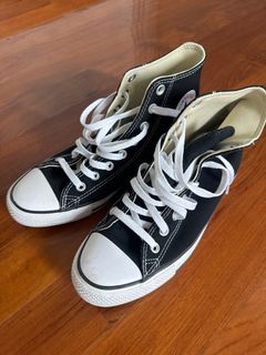 （分類：）位於 。 由 a.auunin 提交（商品編號 1298692702，圖片 1）。簡介： 。