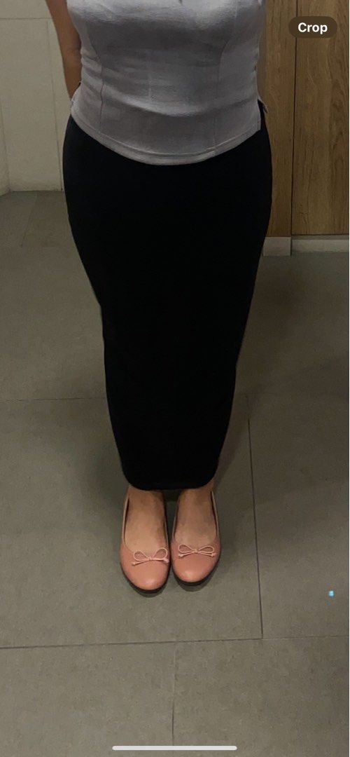 Coquette Pink Ballet Flats Sandals (Category: Flats & Sandals) located in Cainta. Submitted by div.declutters (Listing ID 1298684077, Image 2). Description: actual pictures! 🎀 wore once (in the pictures) Size 37 NO BOX! price still negotiable! can do meet ups in lrt legarda, lrt marikina, starbucks sierra valley, sta lucia .