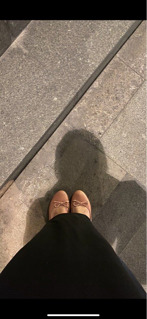 Coquette Pink Ballet Flats Sandals (Category: Flats & Sandals) located in Cainta. Submitted by div.declutters (Listing ID 1298684077, Image 1). Description: actual pictures! 🎀 wore once (in the pictures) Size 37 NO BOX! price still negotiable! can do meet ups in lrt legarda, lrt marikina, starbucks sierra valley, sta lucia .