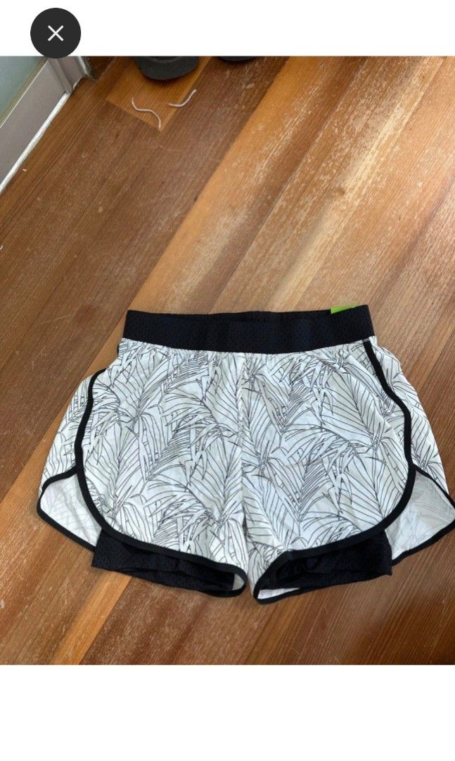 Decathlon running short best sale