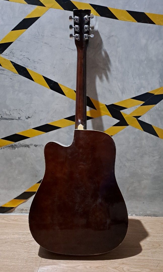 Gitar Caraya, Musik & Media, Alat di Carousell