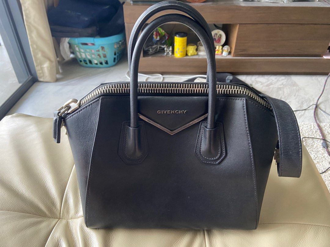 Givenchy Antigona Small Size