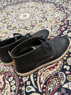 Hush Puppies Black leather shoes