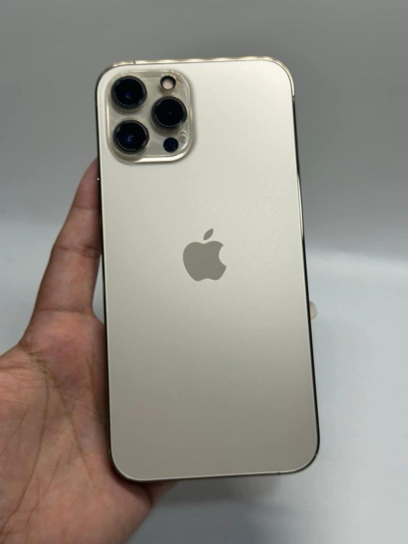iPhone 12PROMAX 256gb (Category: iPhone 12 Series) located in Manila. Submitted by TekiCashGadgetsph (Listing ID 1298680924, Image 1). Description: (FU) Open-line, any sim working (worldwide) - Guaranteed original iPhone not fake/copy accessories with box Secondhand Good as new not abused! Presentable •Original Lcd • no issue hidden issues • no apple id / iCloud id • Good batthealth • Good cam front/back • Good Performance • Good face id • Good u