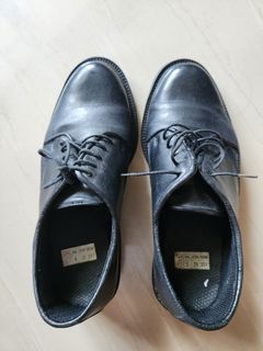 Leather Men Black Shoes