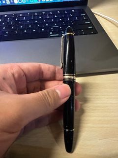 (Category: ) located in . Submitted by g0ldfishhhh (Listing ID 1298771774, Image 1). Description: .