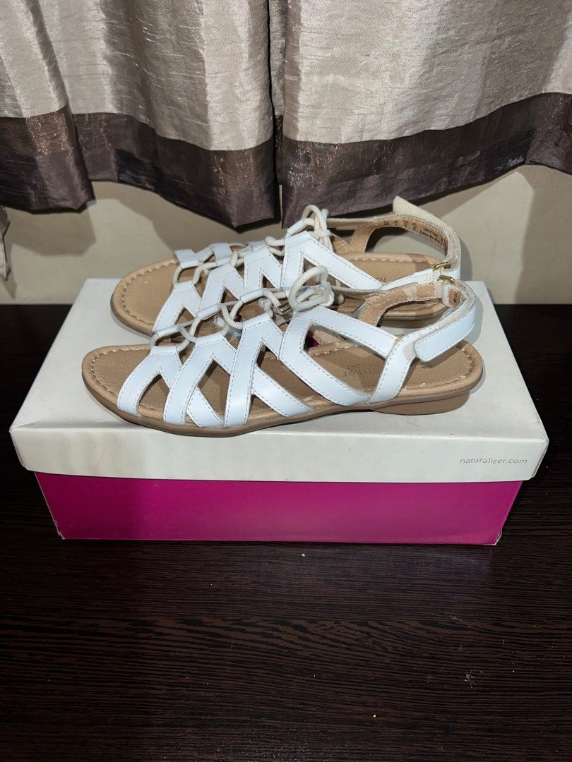 Naturalizer Whimsy White Lea Sandals Women s Fashion Footwear Flats Sandals on Carousell