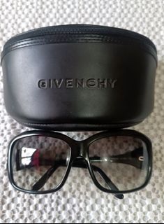 Original Givenchy sunglasses