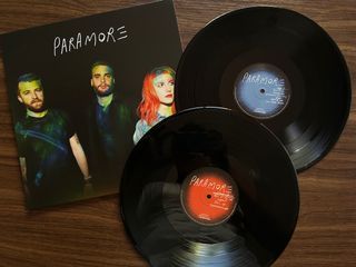 Paramore self titled vinyl