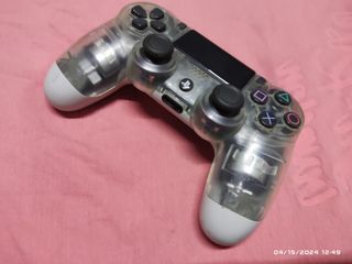 PS4 Controller V2 Transparent