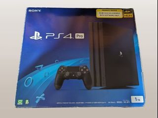 PS4 Pro 1TB with dock, 4 games and 2 controllers