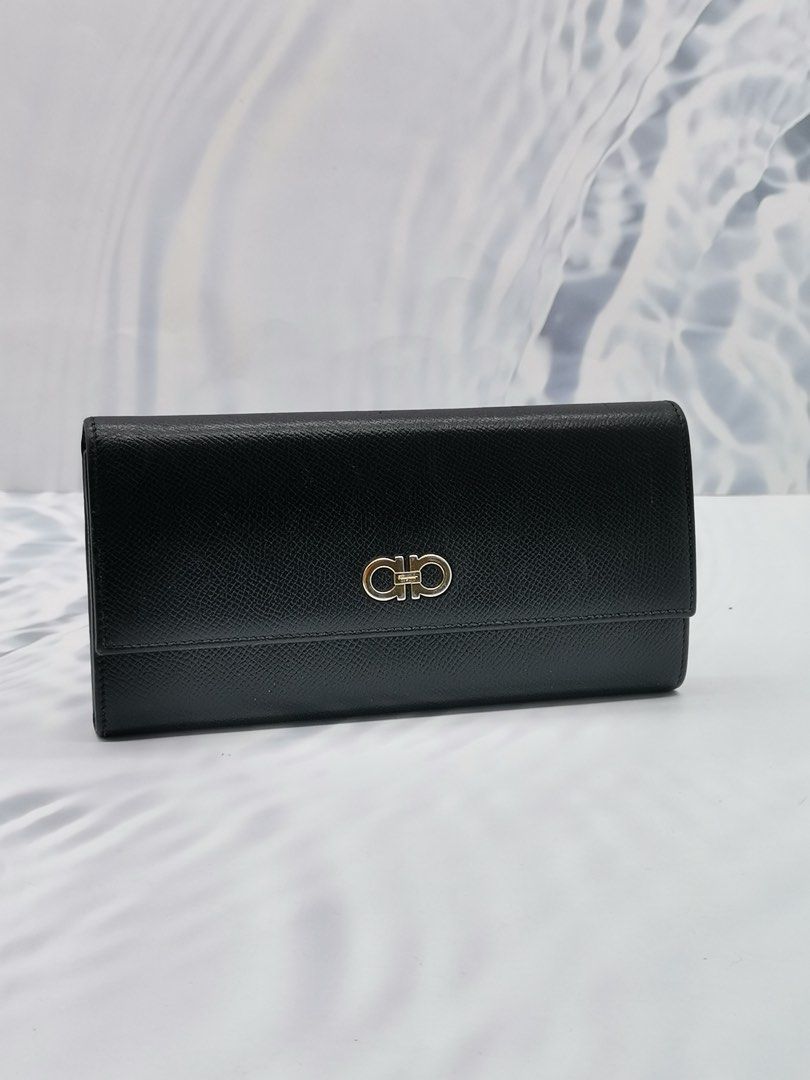 RAYA SALE 2017 SALVATORE FERRAGAMO BLACK GRAINED CALFSKIN LEATHER GANCINI LONG WALLET Luxury Bags Wallets on Carousell