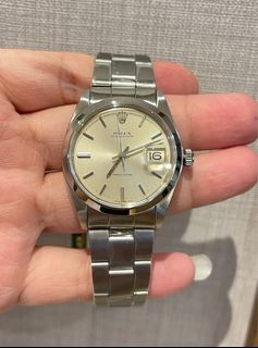(Category: ) located in . Submitted by windliew89_allwatches (Listing ID 1298668937, Image 1). Description: .