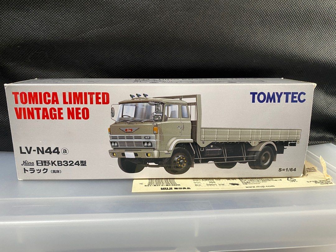 TOMICA LIMITED VINTAGE NEO LV-N44 トラック TOMICA LIMITED VINTAGE NEO LV-N44d 1/64] HINO KB324 Type