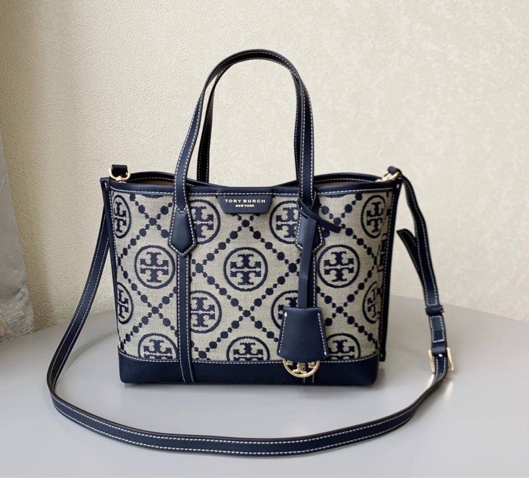 Tory burch T monogram perry tote bag (Category: Tote Bags) located in Singapore. Submitted by starry.bag (Listing ID 1298740500, Image 3). Description: Mothers day close order on 19th April All original from outlet stores 💯 Preorder 2 weeks+-, no ready stock 24*20*12cm $180 36*29*13cm $190 Full set: dust bag, paper bag, price tag Price include postage, full payment place order via pay now/lah G: youreessentials to place oder or drop me yr WA, wi