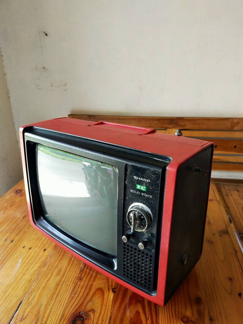 TV Sharp Merah Jadul for Vintage Decor, Perabotan Rumah di Carousell