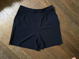 Uniqlo Trouser Shorts Navy Blue