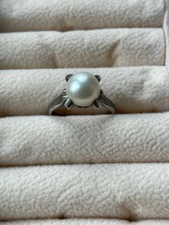 Vintage 6mm fresh water pearl ring on Silver