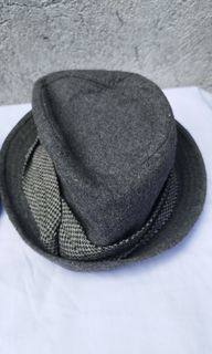 Vintage Fedora Men's hat 21 Men an American brand Medium