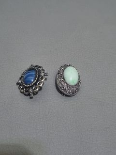 Vintage gemstone brooch pin set