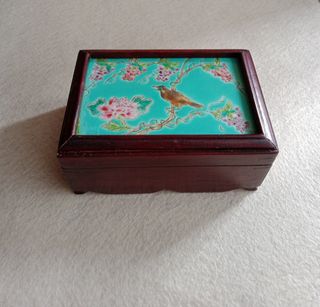 Vintage peranakan tiles x 2, Hobbies & Toys, Memorabilia & Collectibles ...