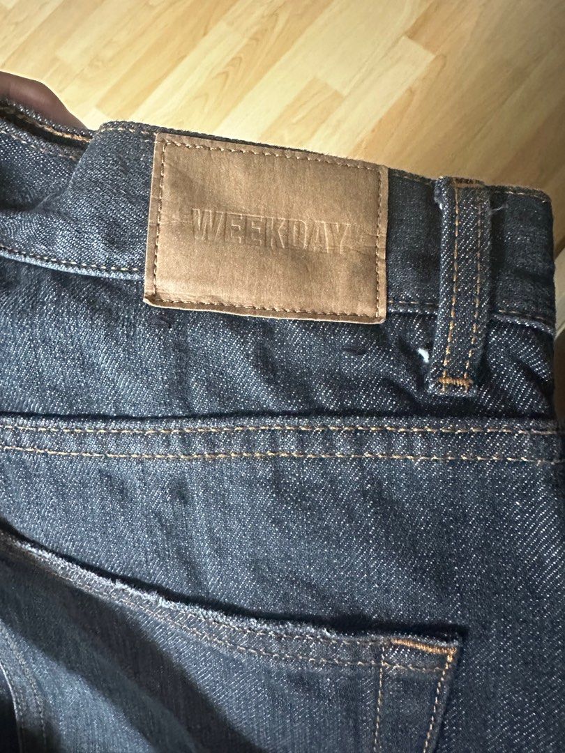 Weekday Astro Loose Baggy Jeans, Men's Fashion, Bottoms