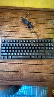 2nd hand mechanical RGB gaming keyboard