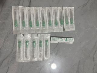 （分類：）位於 。 由 sellmud9 提交（商品編號 1298933400，圖片 1）。簡介： 。