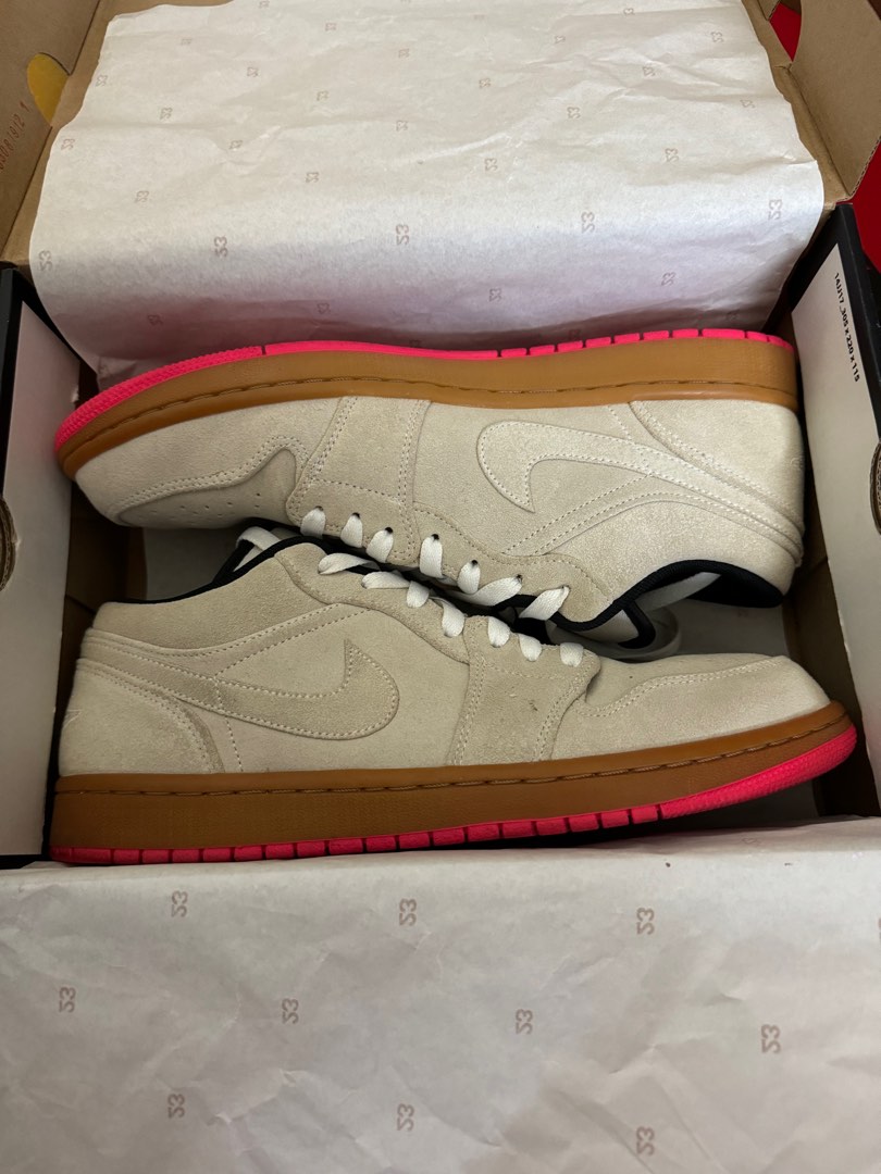 aj1 gum