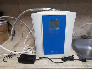 AquaHome Water Filter System
