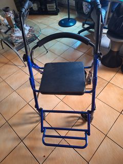 Assistive walker / wheelchair