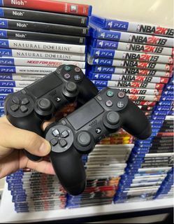 Authentic Dualshock 4 Controllers (PS4)