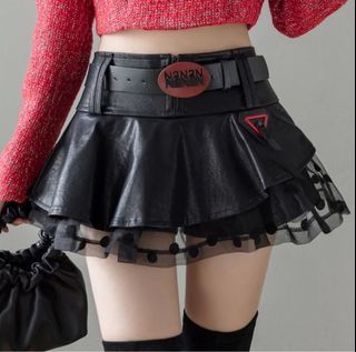Black Skirt Shorts/Skort (y2k, gothic, punk)