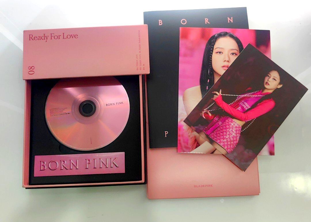 BLACKPINK BORN PINK ALBUM (Category: CDs & DVDs) located in Quezon City. Submitted by declutteritemsxx (Listing ID 1298886290, Image 3). Description: BLACKPINK BORN PINK ALBUM RFS- Decluterring Nakatago lang Inclusions in the photo.