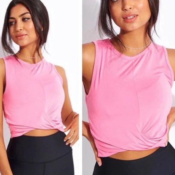 Alo yoga twist front top clearance